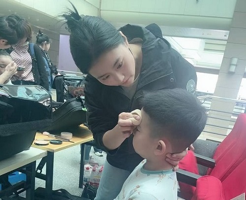 统丽化妆学校